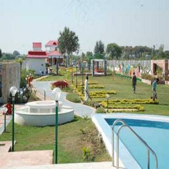 Cosy Pool Villa For Groupstay, Bhopal 2